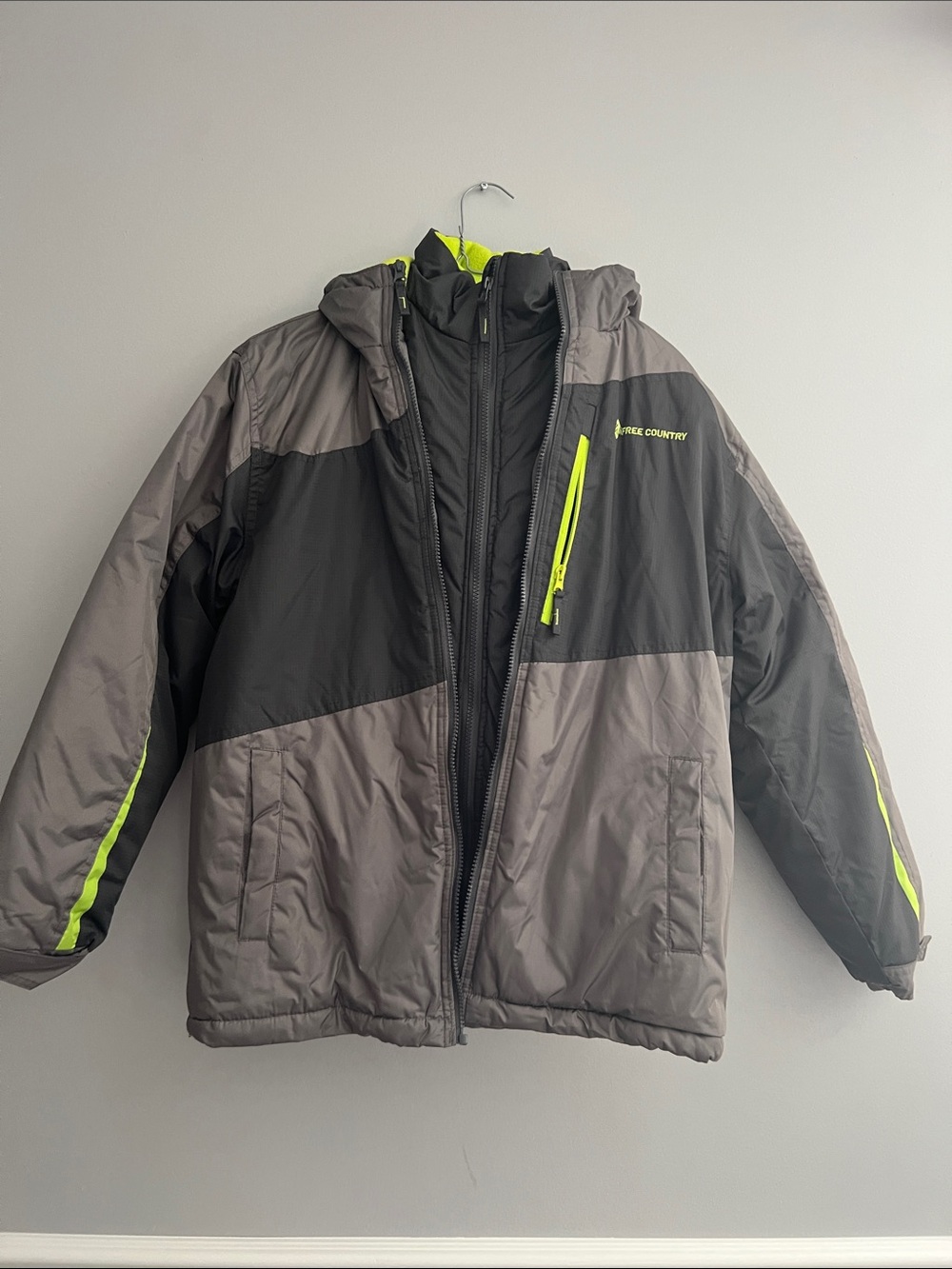 Free Country Boys' Gray & Black Puffer Jacket with Neon Yellow Accents